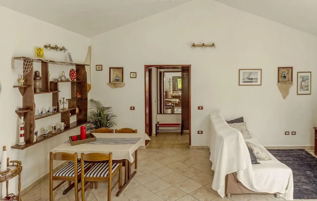 Argonave 6 Apartment بولا